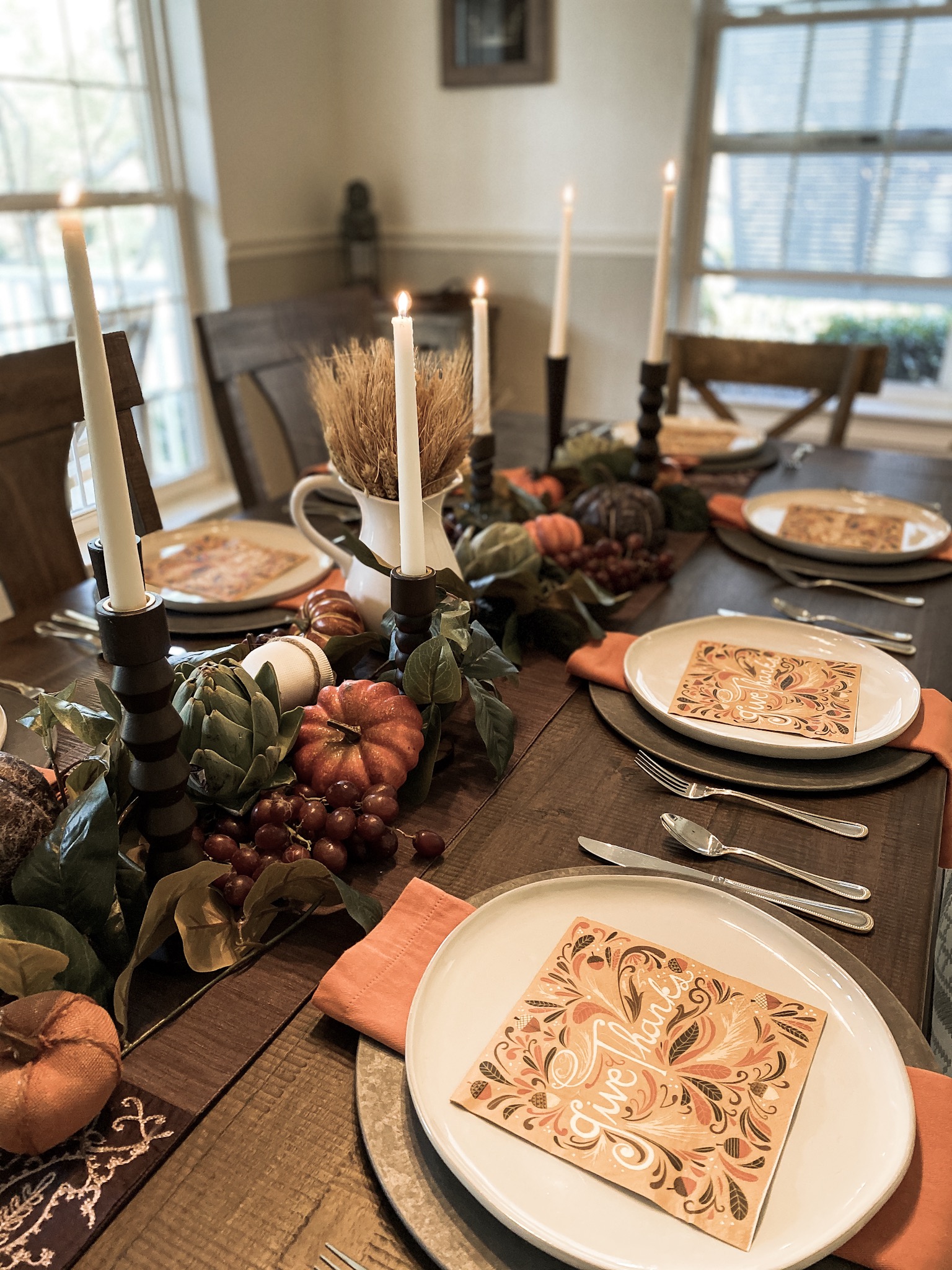 moms_table_1